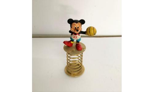 Mickey Com Mola Basquete